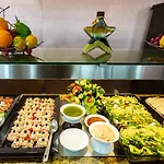 Отель Viand