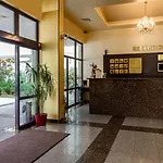 Отель Viand 4*