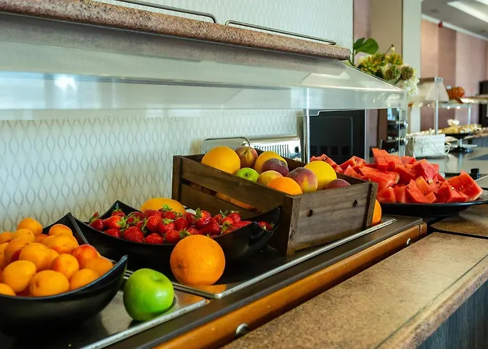 Viand מלון סאני ביץ'