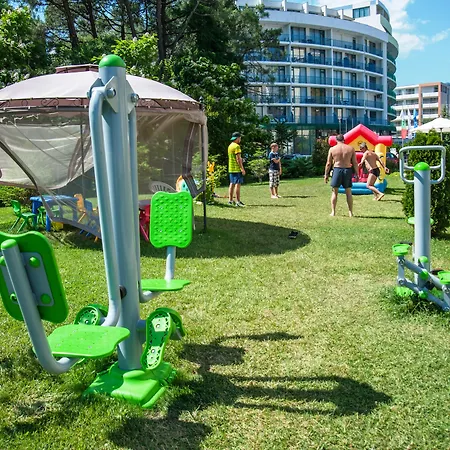 Готель Viand 4*