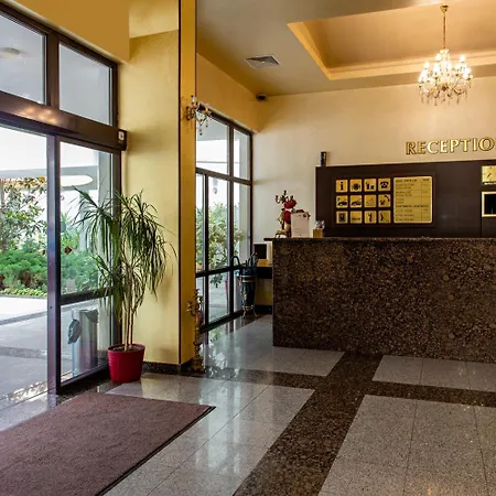 Готель Viand 4*