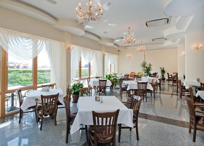 Hotel Viand Słoneczny Brzeg